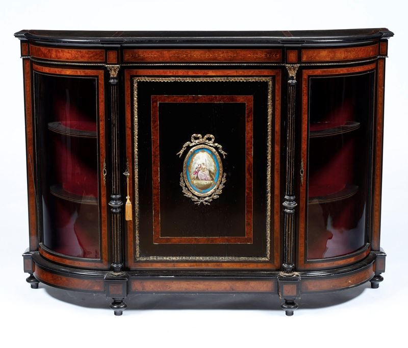 Credenza Napoleone III in legno lastronato ed ebanizzato. XIX secolo  - Asta Antiquariato  - Cambi Casa d'Aste