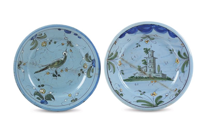 Due piatti Pavia, verso la metà del XVIII secolo   - Asta Maioliche, Porcellane e Figure Venete di un Collezionista Veneziano - Cambi Casa d'Aste