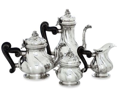 Servizio da Tè e Caffè. Argenteria Artistica Italiana del XX Secolo. Codevilla, Genova