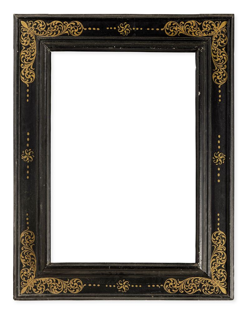 Cornice a cassetta in legno ebanizzato con racemi dorati. Toscana XVII secolo  - Auction Antique Frames - Cambi Casa d'Aste