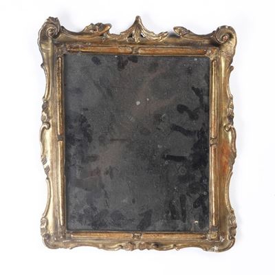 Cornice Sagomata in Legno Dorato. XIX Secolo