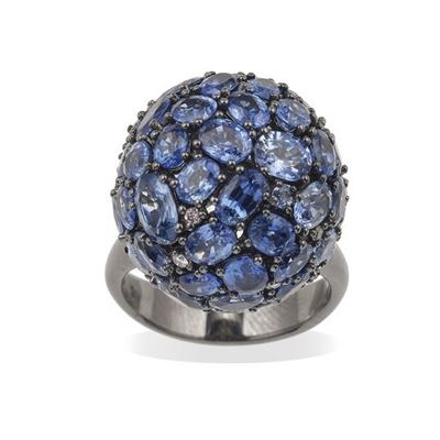 Anello con zaffiri, oro brunito 750/1000