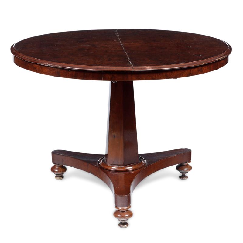 Tavolo circolare lastronato. XIX secolo  - Auction Antique September - Cambi Casa d'Aste