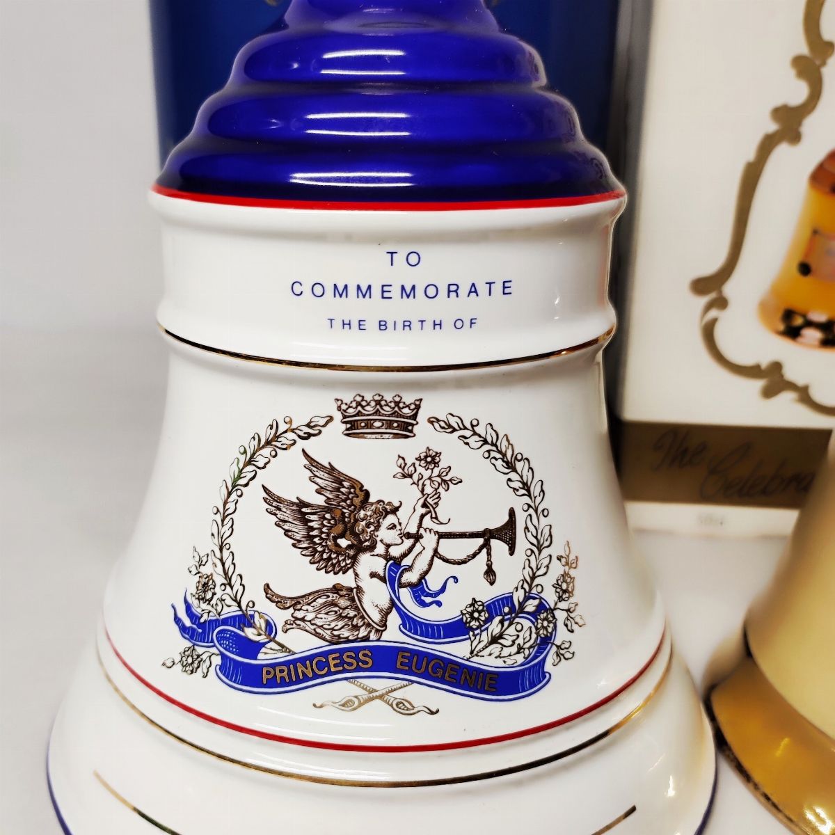 Campana Bell's Commemorate 1990, Specially Selected, Scotch Whisky