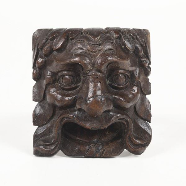 Piccolo mascherone. Scultore del XVI secolo