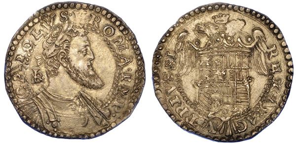 NAPOLI. CARLO V D'ASBURGO, 1516-1556. Mezzo ducato.