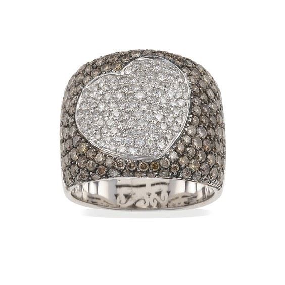 Anello con pavè di diamanti e diamanti brown