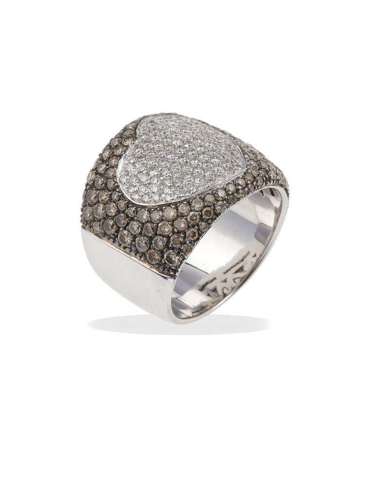 Anello con Pavè di Diamanti e Diamanti Brown