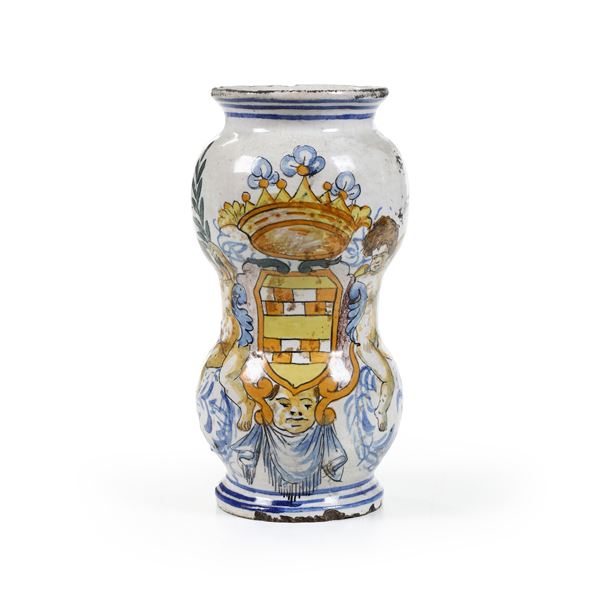 Albarello datato 1742. Italia settentrionale, XX secolo. 