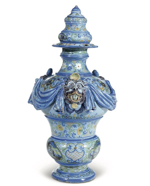 Importante vaso da pompa Pavia, Manifattura Berzio-Rinaldi, 1726-1737 