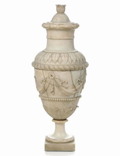 Vaso di Gusto Neoclassico. Arte Toscana del XIX Secolo
