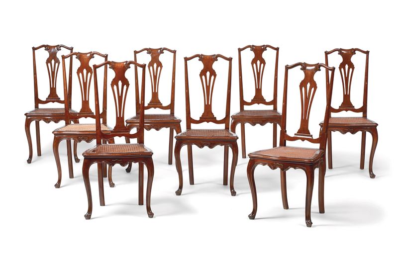 Otto sedie in legno intagliato. Veneto XIX secolo  - Asta Dimore Italiane - Cambi Casa d'Aste