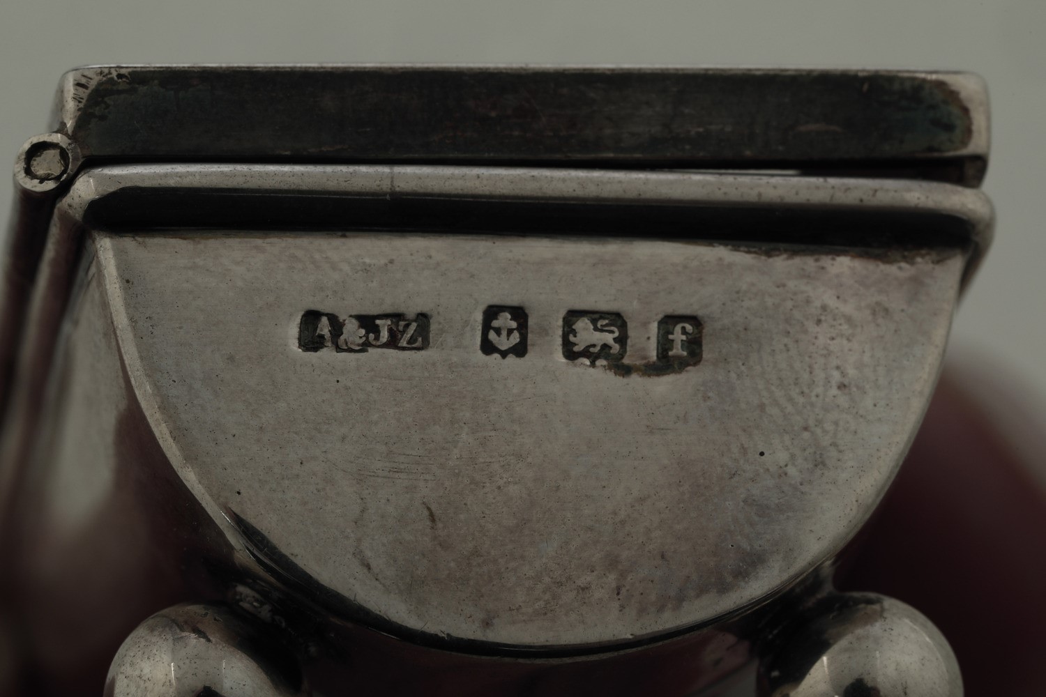 Lotto Comprendente Cucchiaino, Portafiammiferi, Portafrancobolli, Portafiammiferi da Tavolo, Più ...
