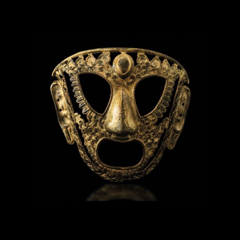 A gilt bronze mask, Tibet, 1700s  - Auction Fine Chinese Works of Art - Cambi Casa d'Aste