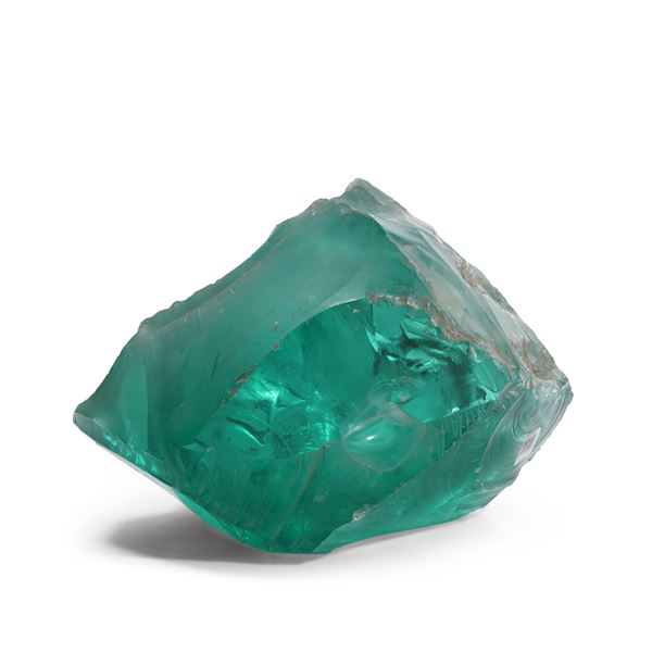 Blocco in vetro grezzo.