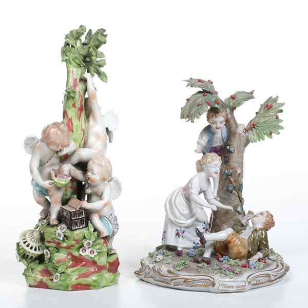 Due gruppi, XX secolo. Gruppo con "Mosca cieca" Manifattura Fabris, Milano (1919-1942).