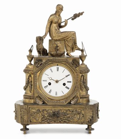 Pendola da Tavolo in Bronzo Dorato. Francia XIX Secolo