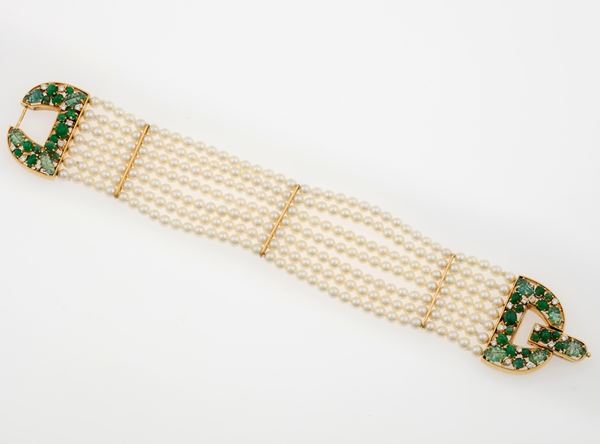 Cultured pearl, emerald and gold bracelet