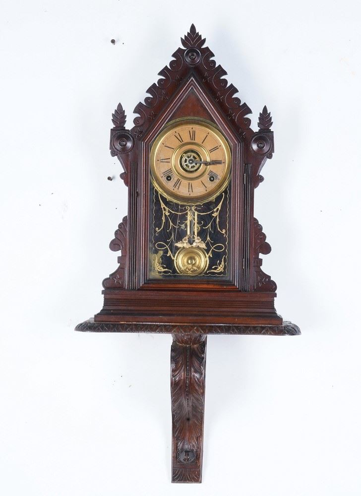 Pendola da muro con mensola in legno intagliato. XIX-XX secolo  - Auction Pendulum and clocks - Cambi Casa d'Aste