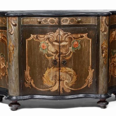 Credenza Laccata a Due Ante. XVIII-XIX Secolo