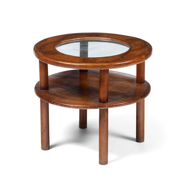 Tavolino tondo in legno con piano in vetro. XX secolo