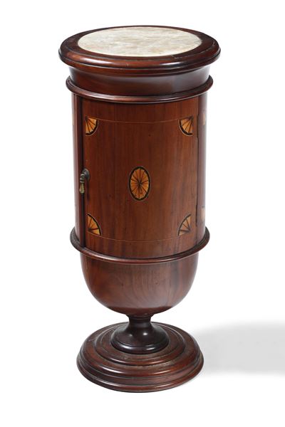Comodino a Cilindro in Legno Intarsiato. XIX-XX Secolo