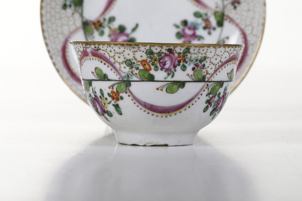 Tazza con Piattinonove, Manifattura Antonibon, Periodo Parolin, 1780-1790 Circa
