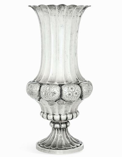Vaso. Argenteria Artistica Milanese del XX Secolo. Argentiere Genazzi