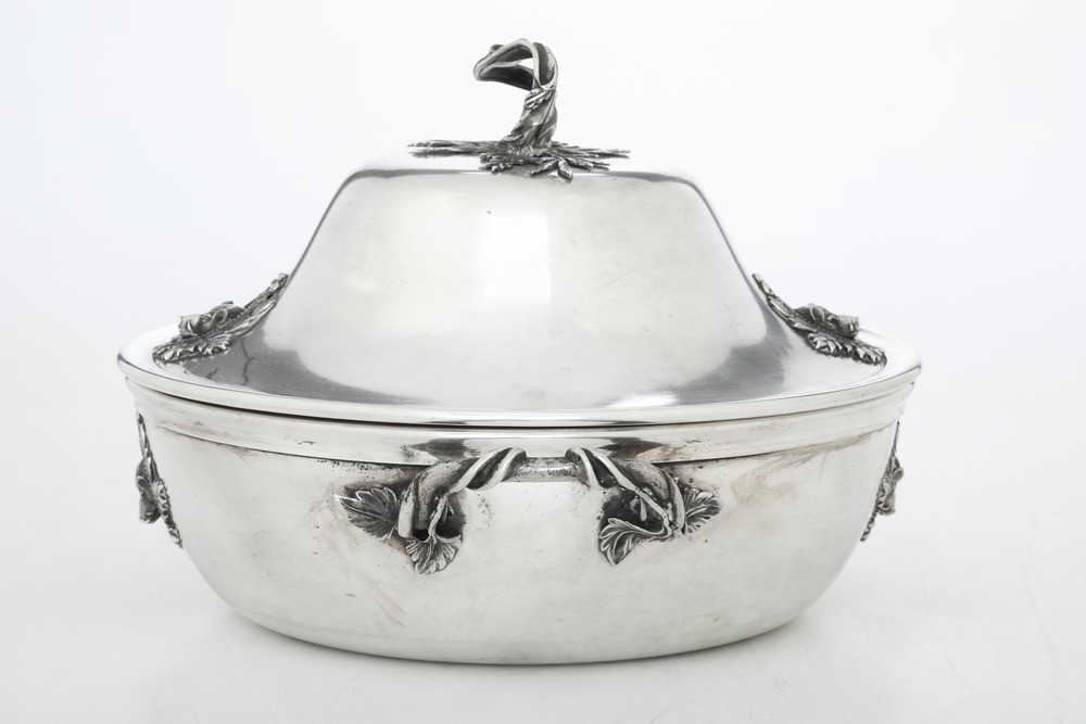 Zuppiera. Argenteria Artistica Milanese del XX-XXI Secolo. Argentiere Gabriele De Vecchi per Tegh...