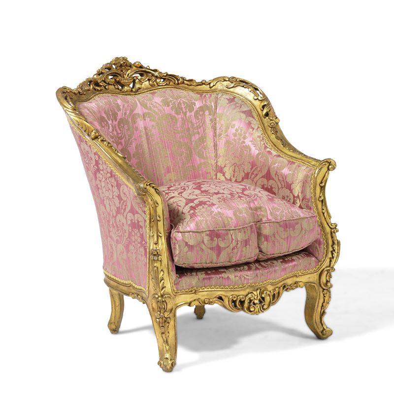 Poltrona in legno intagliato e dorato. XX secolo  - Auction Palazzo Pugliese: Antique style furniture - Cambi Casa d'Aste