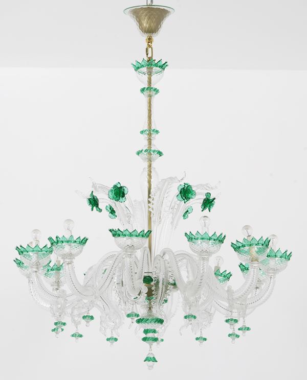 Lampadario a dodici braccia in vetro di Murano bianco e verde