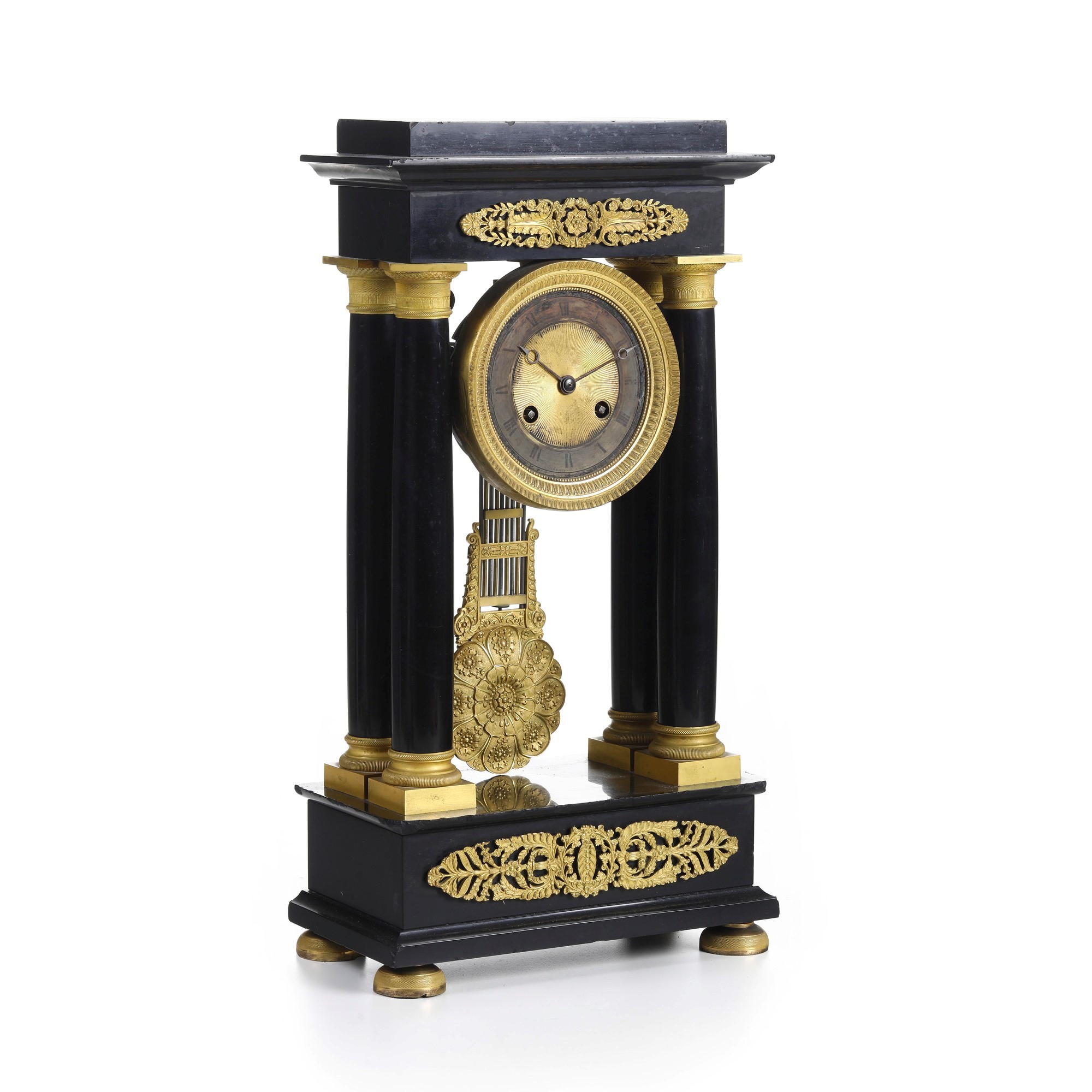 Pendola da tavolo a portico, XIX secolo