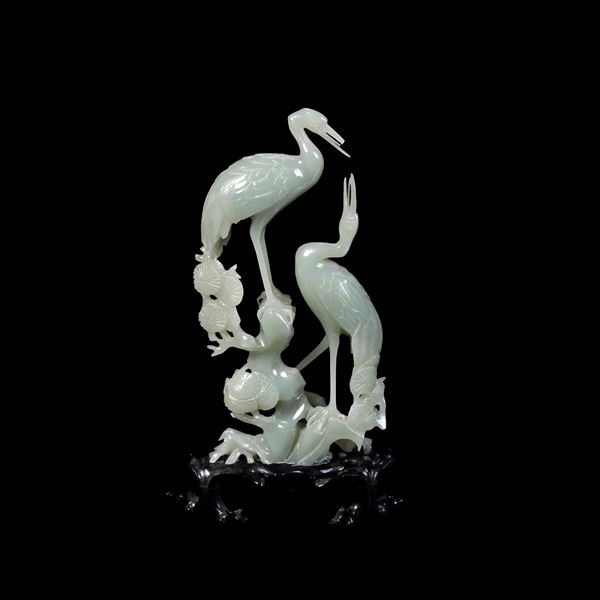 Giada raffigurante aironi. Cina XX secolo