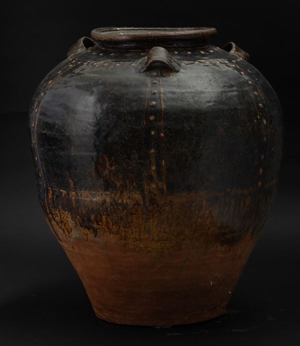 Grande giara in bronzo a decoro geometrico, Cina, Dinastia Qing, XX secolo
