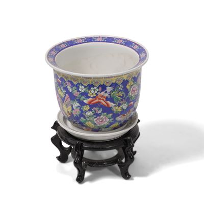 Cachepot in Porcellana con Sottovaso e Portavaso in Legno Ebanizzato