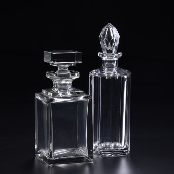 Due bottiglie da liquore in cristallo liscio