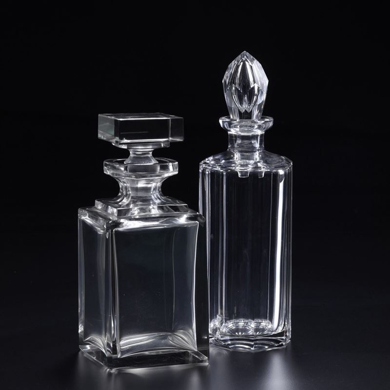 Due bottiglie da liquore in cristallo liscio  - Asta Antiquariato - Cambi Casa d'Aste
