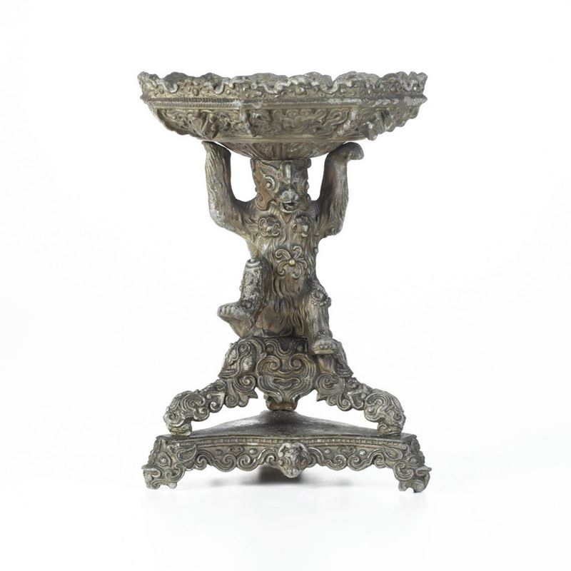 Fonditore del XX secolo Centrotavola con figura di orso  - Auction 19th-20th century sculpture - Cambi Casa d'Aste