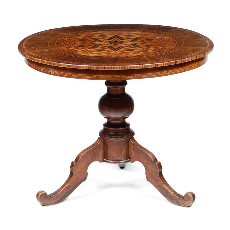 Tavolo in legno lastronato ed intarsiato. Manifattura di Rolo XIX secolo  - Auction Antiques and paintings - Cambi Casa d'Aste