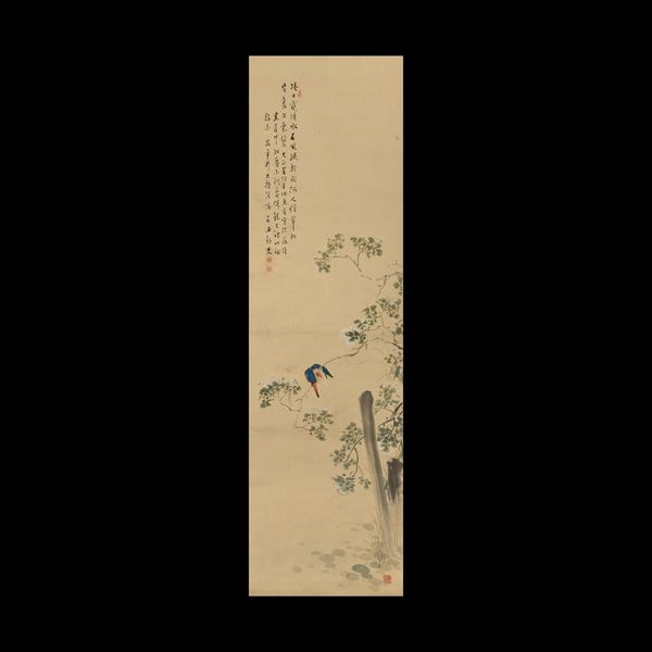 Scroll su carta a decoro di arbusti con uccelli e iscrizioni, Cina, XX secolo