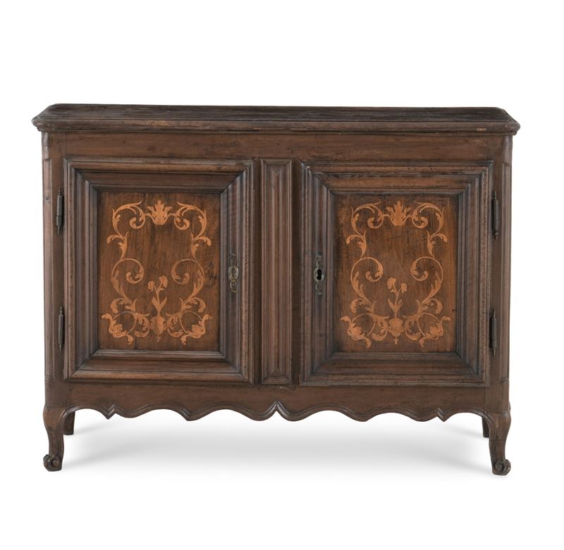 Credenza a due ante intarsiate. XIX secolo  - Asta Antiquariato - Cambi Casa d'Aste