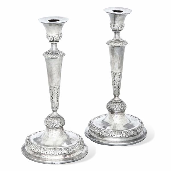 Coppia di candelieri. Genova, marchio della Torretta per l'anno (1)824