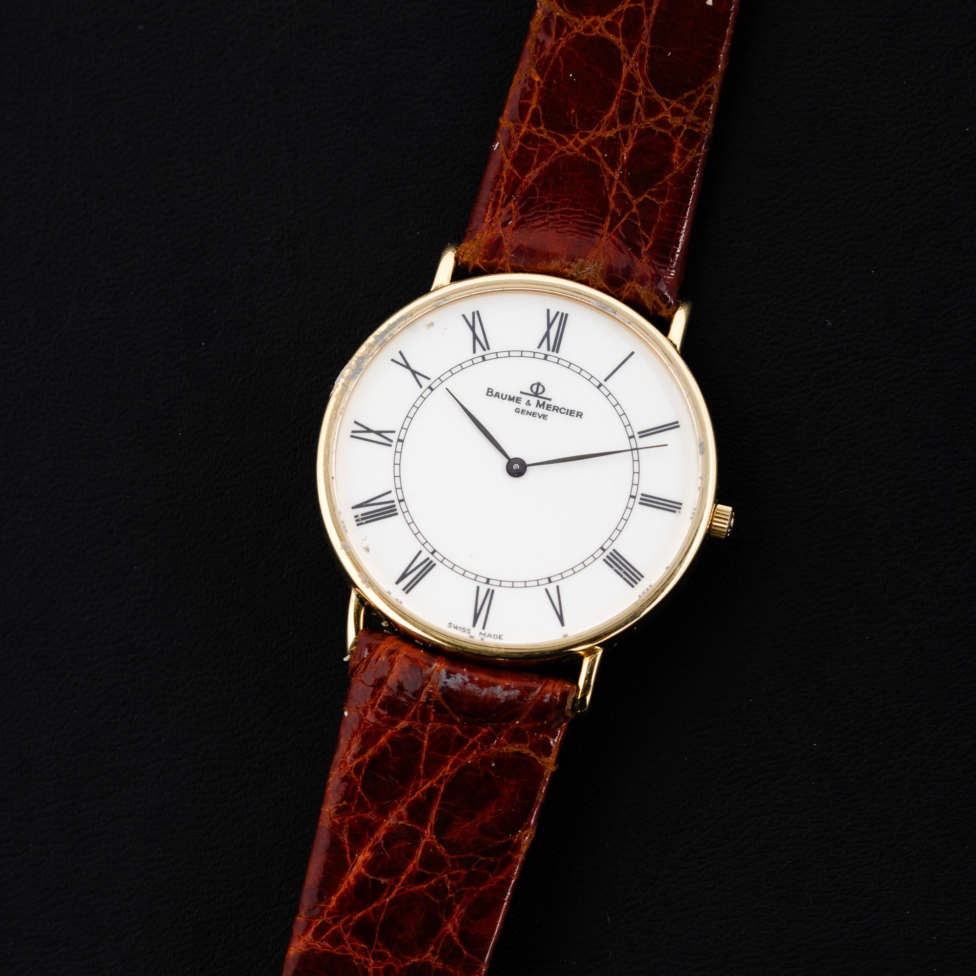 Baume & Mercier - Solo Tempo in Oro Giallo al Quarzo, Quadrante Bianco Numeri Romani, con Scatola...