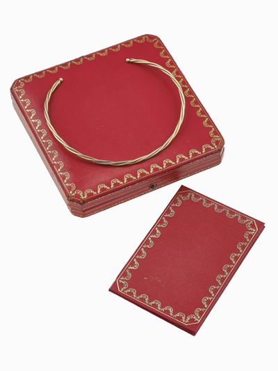 Cartier, Girocollo rigido