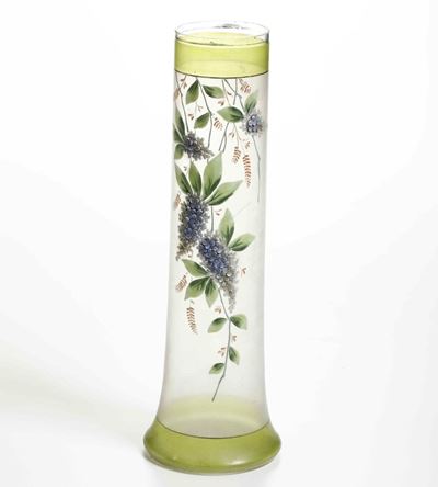 Vaso in Vetro di Forma Oblunga Decorato con Glicini in Rilievo e Dorature. Forse Francia Inizio X...