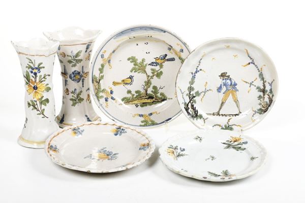 Due vasi e quattro piatti. Liguria, XVIII-XIX secolo.