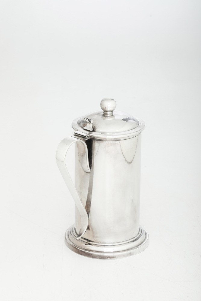 Tankard. Argenteria Italiana del XX Secolo, Argentiere Massimo Milanese, Alessandria