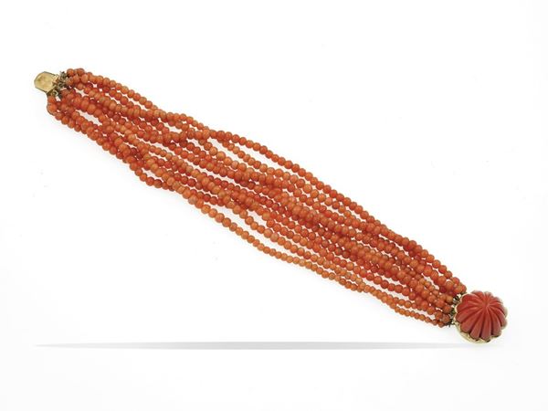 Coral and gold bracelet