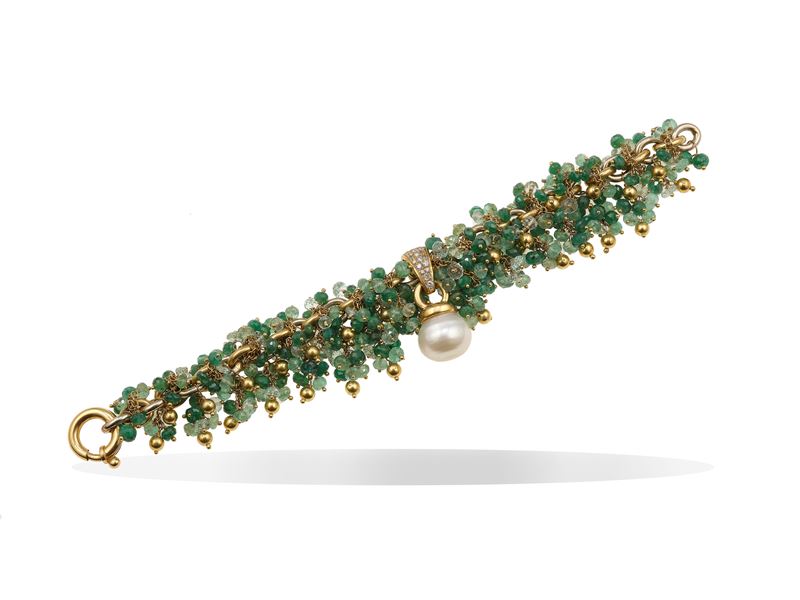 Emerald, diamond, cultured pearl and gold bracelet  - Auction Jewels - Cambi Casa d'Aste