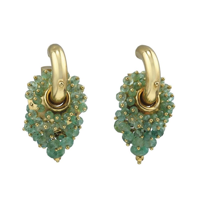 Pair of emerald and gold earrings  - Auction Jewels - Cambi Casa d'Aste